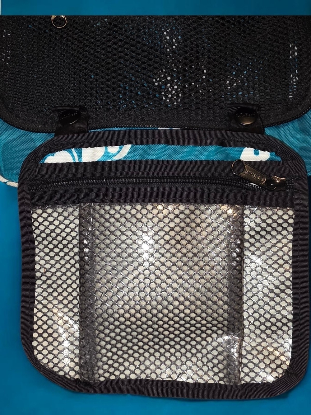 L.L. Bean Teal Floral Travel Backpack with White Accents - Picture 5 of 6